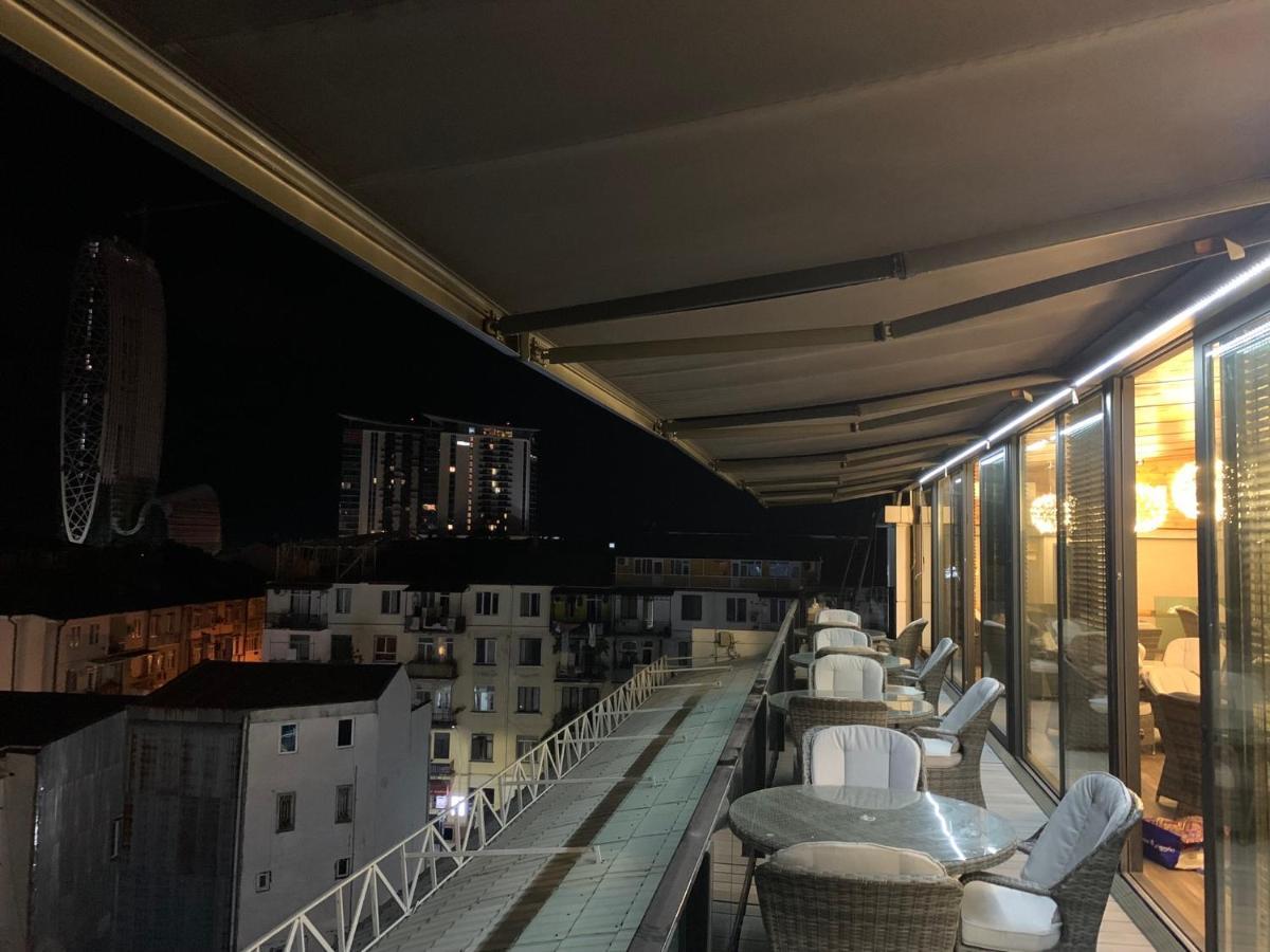 Hotel Tsereteli Palace バトゥーミ エクステリア 写真
